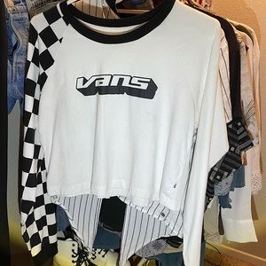 Vans Medium Long Sleeve Crop Top